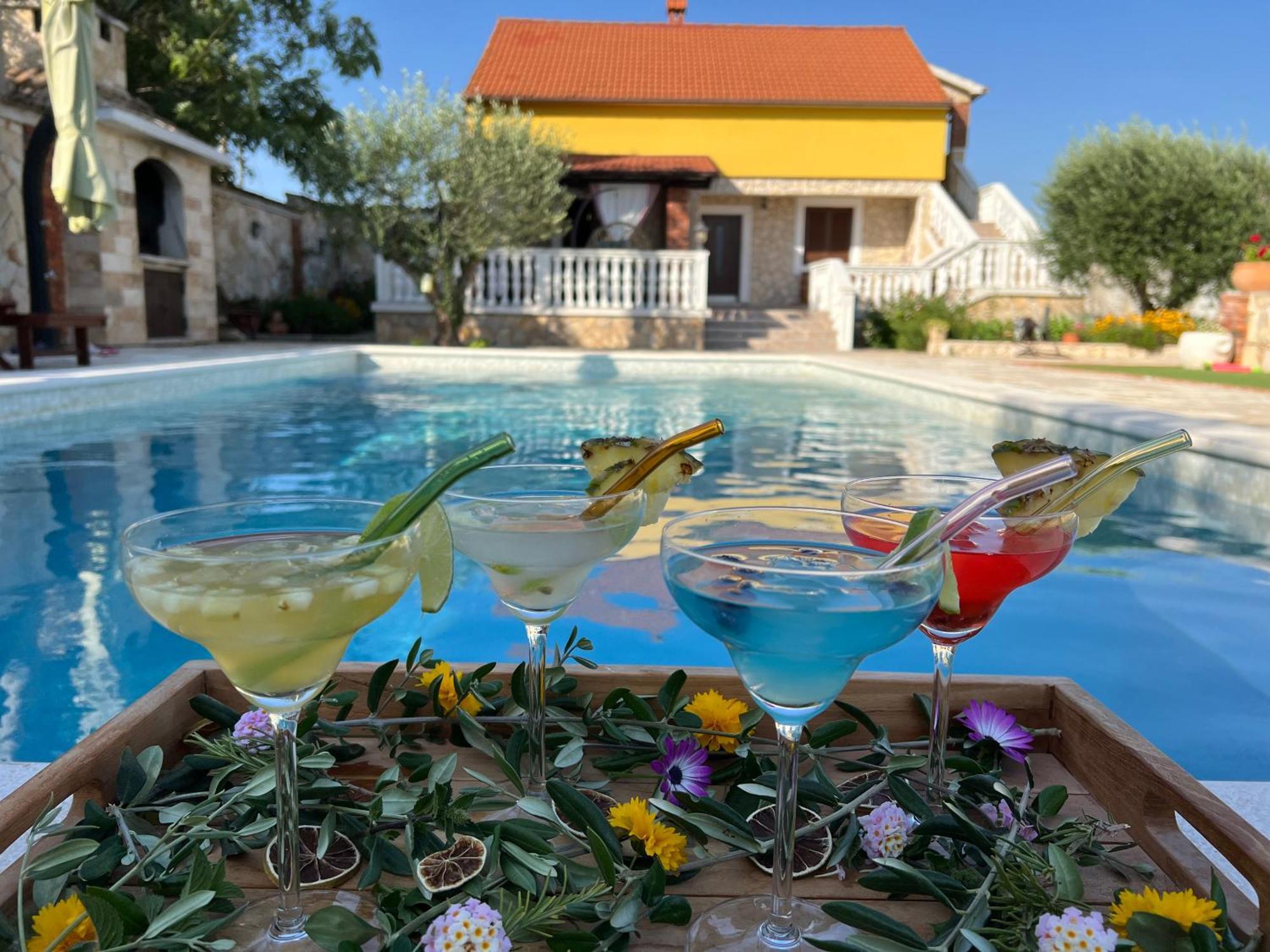 Holiday Home Iva With Pool Sukošan المظهر الخارجي الصورة