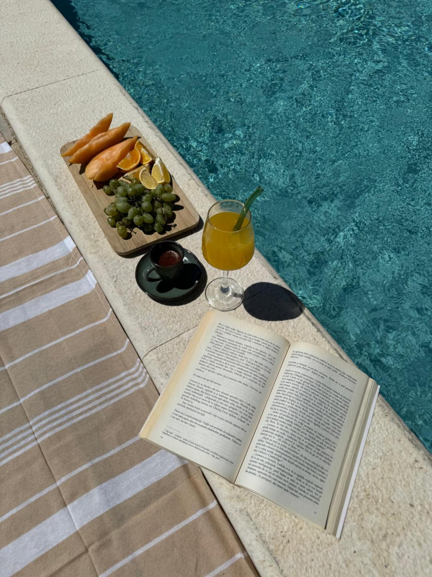 Holiday Home Iva With Pool Sukošan المظهر الخارجي الصورة