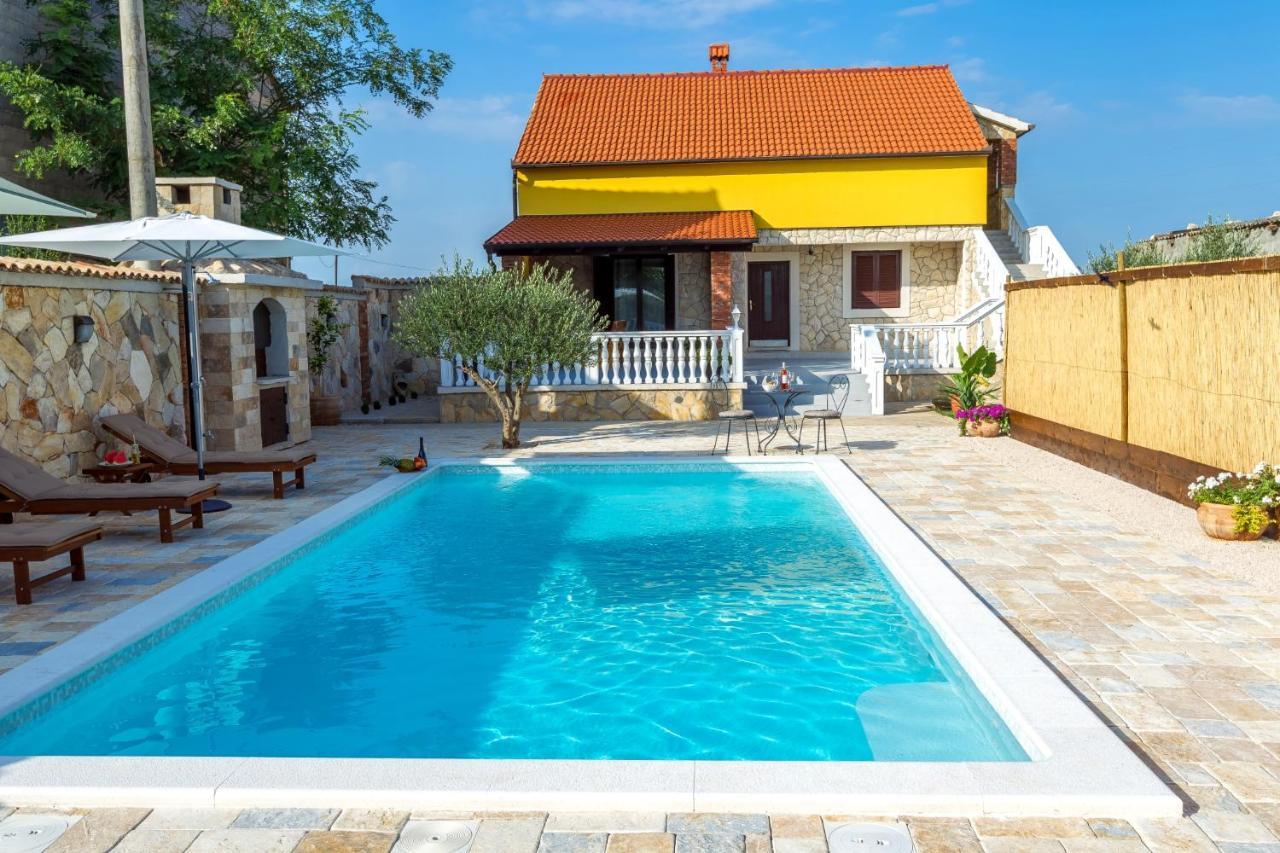 Holiday Home Iva With Pool Sukošan المظهر الخارجي الصورة
