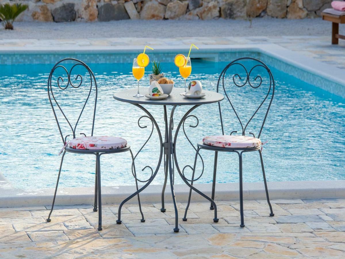 Holiday Home Iva With Pool Sukošan المظهر الخارجي الصورة