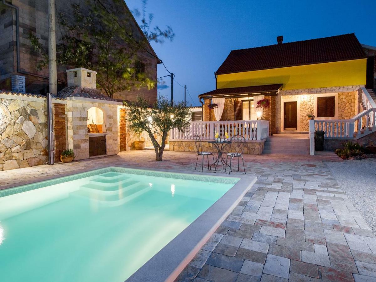 Holiday Home Iva With Pool Sukošan المظهر الخارجي الصورة